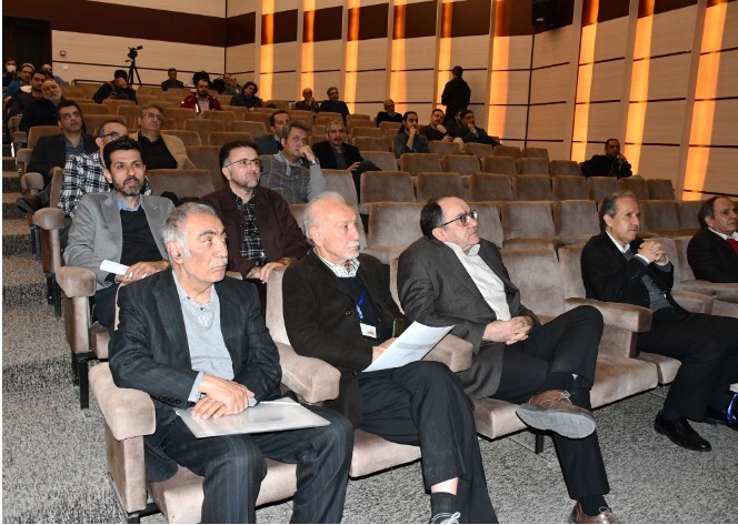 پایان چهلودومین گردهمایی علوم زمین با معرفی برترینهای عکس و کتاب علوم زمین پایان چهلودومین گردهمایی علوم زمین با معرفی برترینهای عکس و کتاب علوم زمین