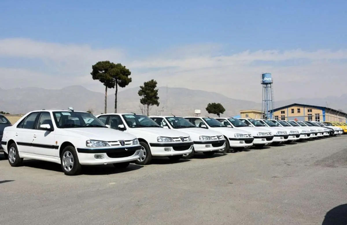 قیمت خودرو ۸ اسفند ۱۴۰۲/ پژو پارس پس از توقف تولید رکورددار گرانی شد