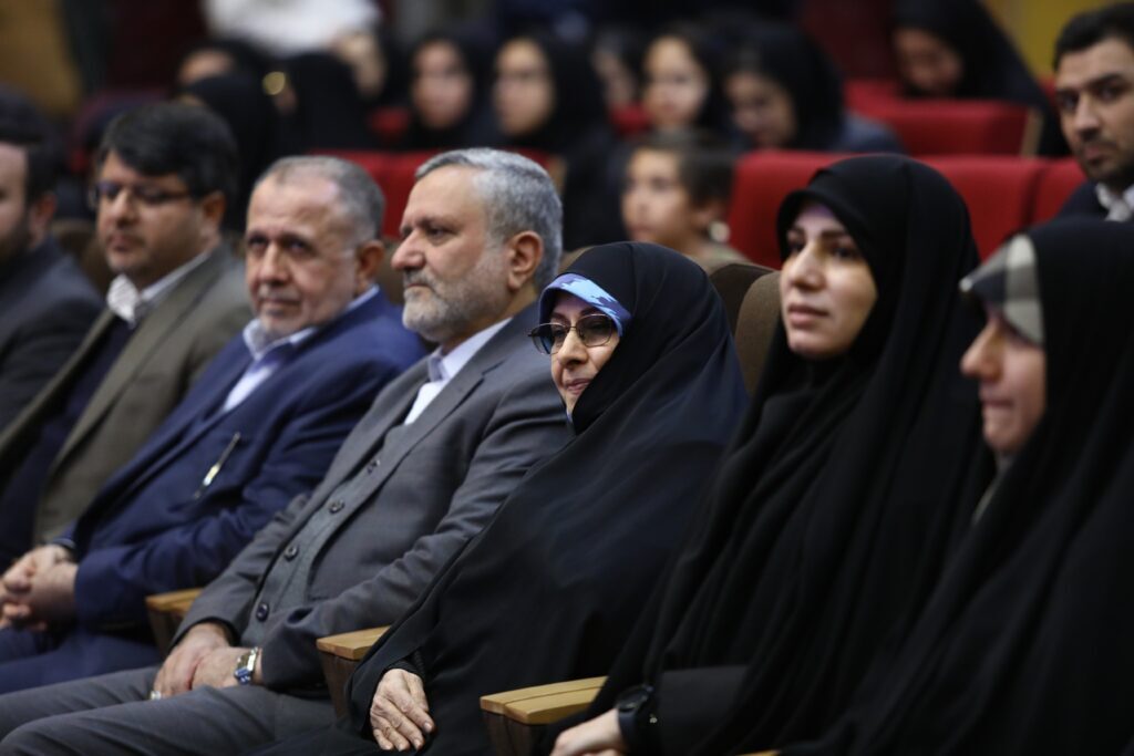 خبرخوش مدیرعامل شستا برای فرزنددار شدن کارگران بزرگترین هلدینگ کشور/ حضور بیش از ۱۰۰ زن در پستهای مدیریت ارشد شرکت سرمایهگذاری تامین اجتماعی خبرخوش مدیرعامل شستا برای فرزنددار شدن کارگران بزرگترین هلدینگ کشور/ حضور بیش از ۱۰۰ زن در پستهای مدیریت ارشد شرکت سرمایهگذاری تامین اجتماعی