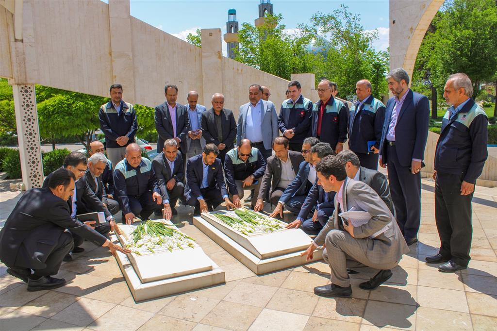 نشست تعاملی مدیران عامل ذوب آهن اصفهان و فولاد مبارکه نشست تعاملی مدیران عامل ذوب آهن اصفهان و فولاد مبارکه