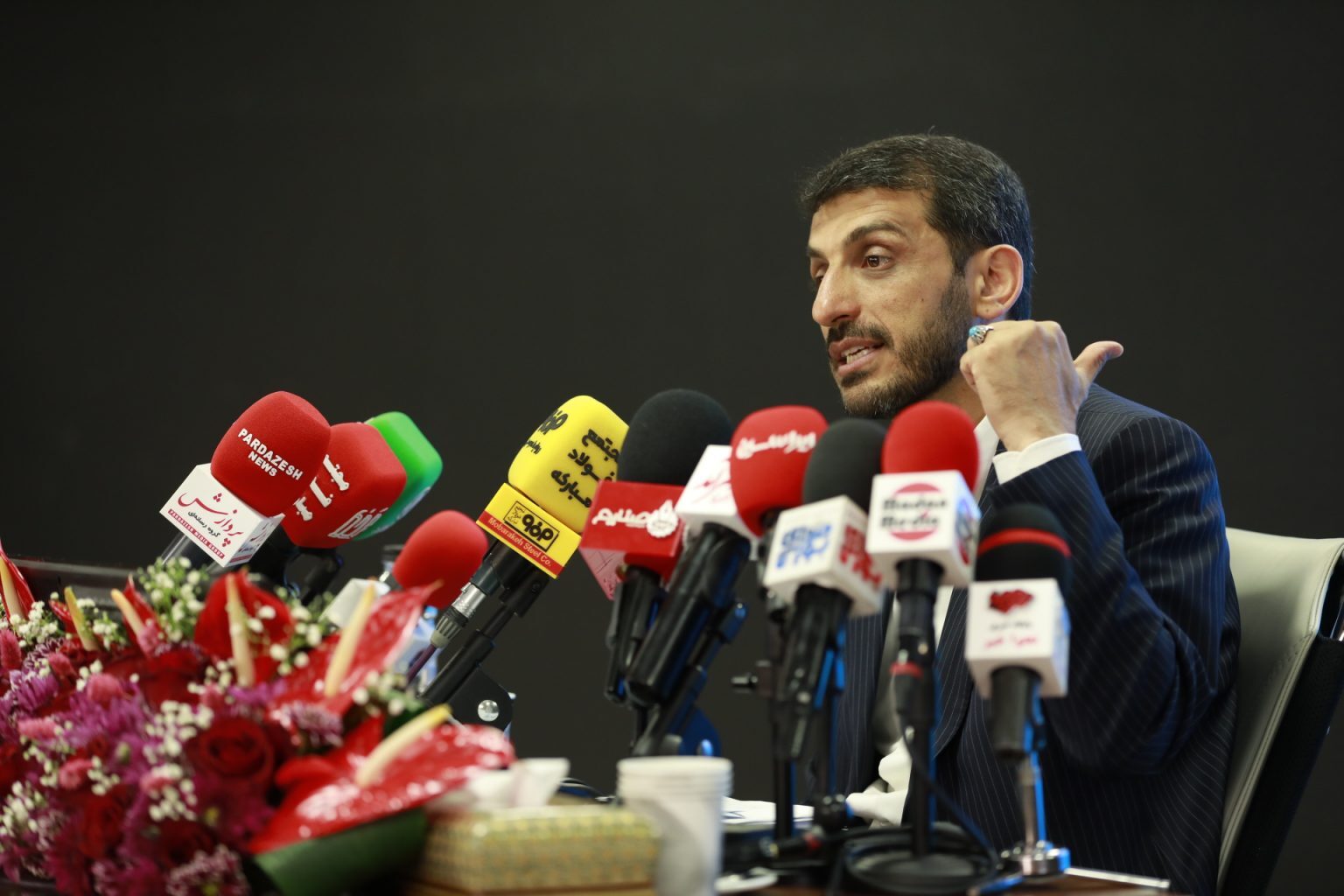 از سرمایه گذاری ۷۵ هزار میلیاردی برای انتقال آب به اصفهان تا کشف میدانهای گازبرای خودکفایی در تولید/ بهرهبرداری از فاز یک نیروگاه سیکل ترکیبی فولاد مبارکه در تیرماه امسال از سرمایه گذاری ۷۵ هزار میلیاردی برای انتقال آب به اصفهان تا کشف میدانهای گازبرای خودکفایی در تولید/ بهرهبرداری از فاز یک نیروگاه سیکل ترکیبی فولاد مبارکه در تیرماه امسال