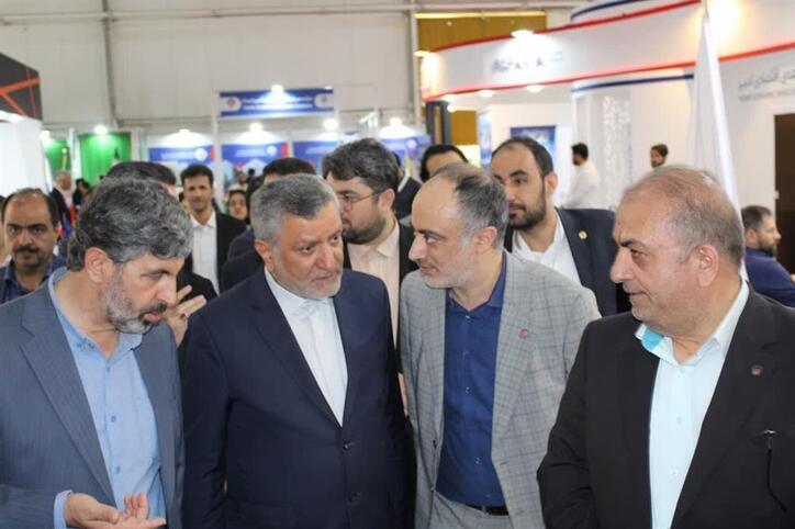ذوب‌ آهن اصفهان در زمینه صادرات پرچم‌دار صنعت فولاد کشور محسوب می‌شود
