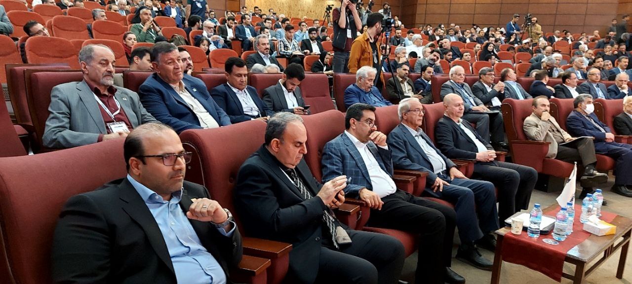 حضور شرکت فولاد خوزستان در سیزدهمین همایش و نمایشگاه چشم‌انداز صنعت فولاد و سنگ‌آهن ایران