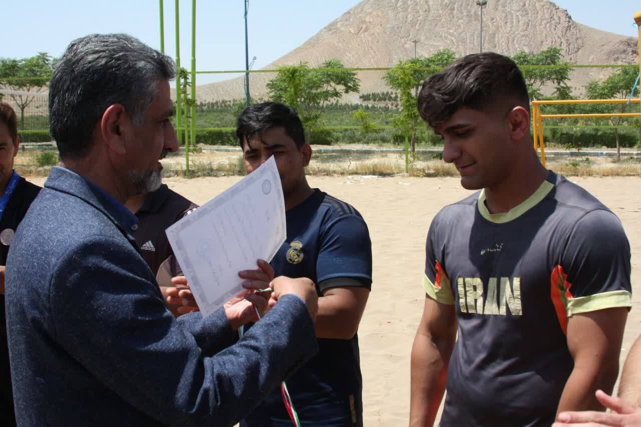 قهرمانی ذوب آهن در کشتی ساحلی کارگران استان اصفهان