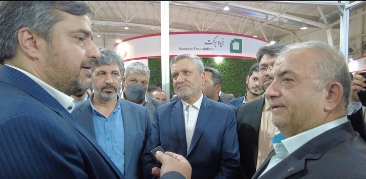 بازدید وزیر تعاون، کار و رفاه اجتماعی و مدیرعامل شستا از نمایشگاه اکسپو