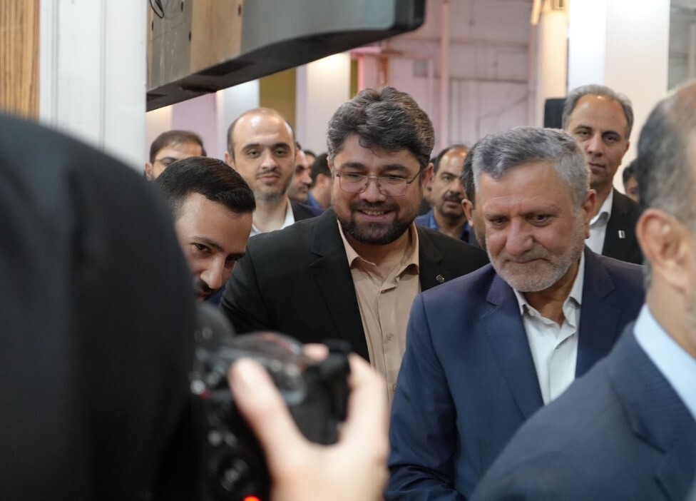بازدید وزیر تعاون، کار و رفاه اجتماعی و مدیرعامل شستا از نمایشگاه اکسپو
