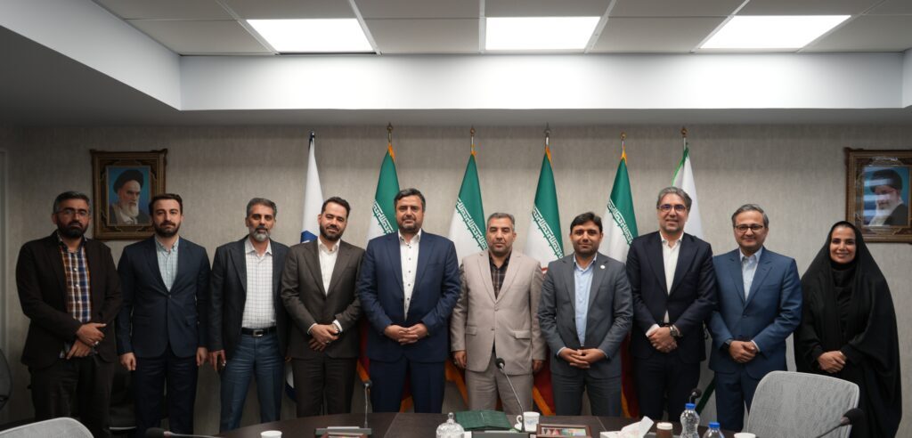 احمد ستوده‌مهر مدیر سرمایه انسانی و پشتیبانی شرکت سرمایه‌گذاری صدر تامین شد