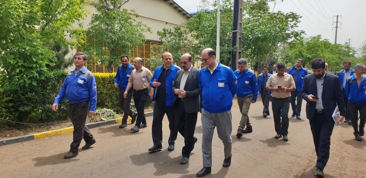 مبارزه با فساد در صنعت فولاد و خودرو هزینه سنگینی دارد/ ضرورت تولید پلتفرم مشترک با کشورهای شاخص خودروساز مبارزه با فساد در صنعت فولاد و خودرو هزینه سنگینی دارد/ ضرورت تولید پلتفرم مشترک با کشورهای شاخص خودروساز
