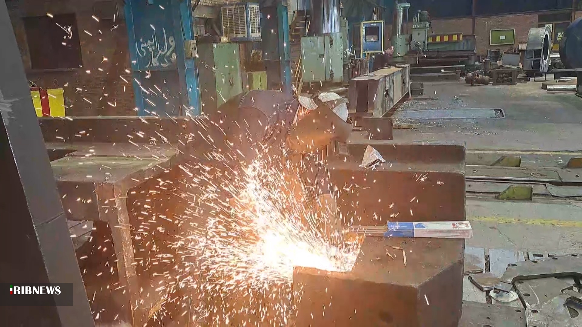 بومی سازی ۸۵ درصد قطعات در ذوب آهن اصفهان بومی سازی ۸۵ درصد قطعات در ذوب آهن اصفهان