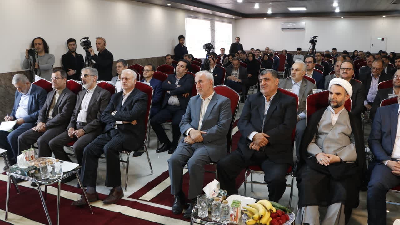 احیای فاز اول صنایع پوشش ایران با هزینه ۶۱ میلیارد تومان