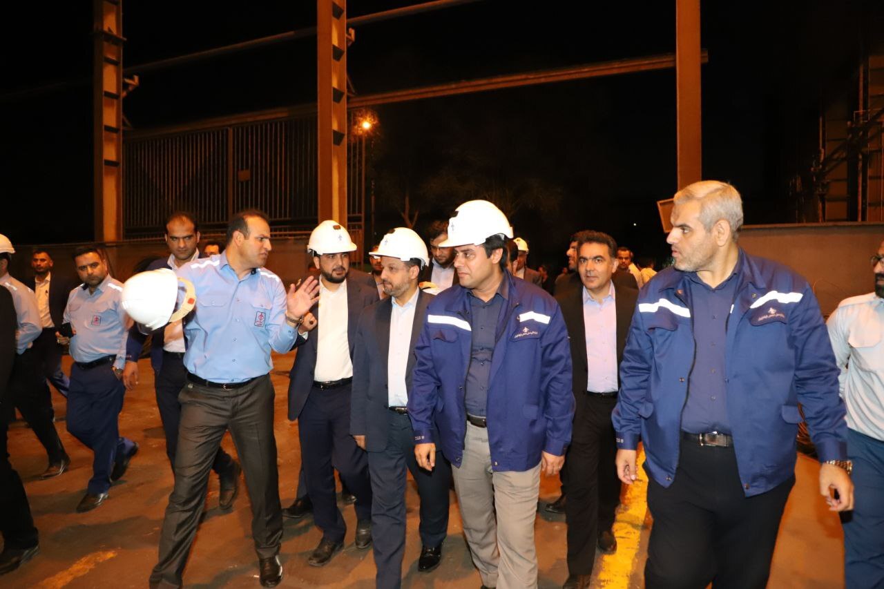 بازدید دکتر خاندوزی وزیر امور اقتصادی و دارایی از گروه ملی صنعتی فولاد ایران بازدید دکتر خاندوزی وزیر امور اقتصادی و دارایی از گروه ملی صنعتی فولاد ایران
