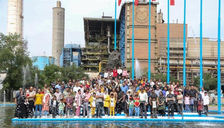 بازدید خانواده‌ها از خط تولید، عشق و تعصب به ذوب آهن را افزایش می‌دهد