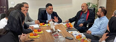 پشتیبانی وزیر راه از بخش خصوصی برای تجهیز زیرساخت‌های بندری/ تلاش برای تخصیص سه اسکله صادراتی و وارداتی محصولات معدنی