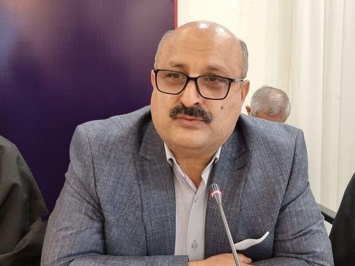 صنایع مکلف به استفاده از انرژی‌های تجدیدپذیر هستند/ جزو اولین‌ها هستیم که وارد بورس شدیم