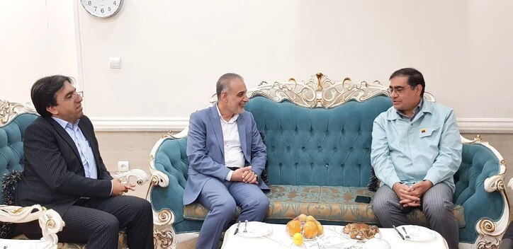 دیدار مدیران کل بنیاد شهید و امور ایثارگران، فرهنگ و ارشاد اسلامی استان خوزستان و معاون فرهنگی و اجتماعی دانشگاه شهید چمران اهواز با قائم مقام مدیرعامل در امور ستادی و مسوولیت‌های اجتماعی شرکت فولاد خوزستان