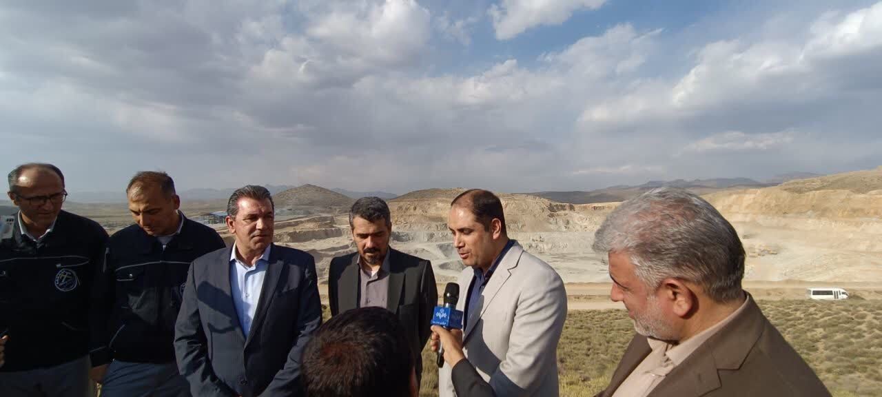 خام فروشی و کاهش نقدینگی، موانع پیش روی معدن‌کاران