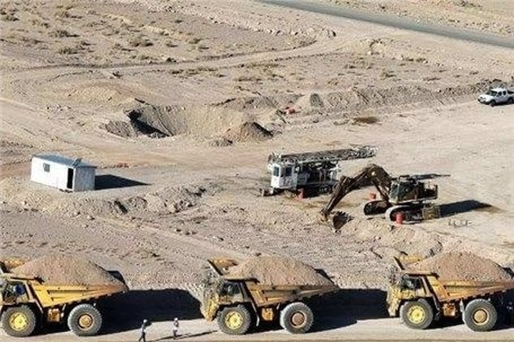 حدود ۲۰۰۰ نفر در معادن گلستان مشغول به کار هستند/ بیشتر معادن زغال سنگ گلستان مشکل نقدینگی دارند و ماشین آلات آن‌ها فرسوده است