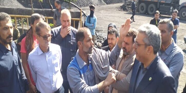 خلأ بیمه‌ای و عدم عدالت در پرداخت حقوق، مهم‌ترین مشکلات کارگران معادن زغال سنگ کوهبنان