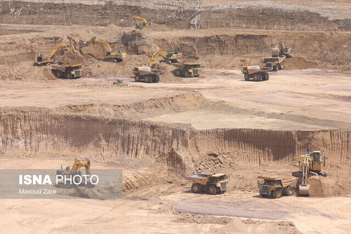 از شناسایی ۱۵۰ میلیون تن سنگ آهن در آنومالی ۸ تا بی‌تاثیری استخراج آنومالی D ۱۹ بر منابع آبی دشت یوز