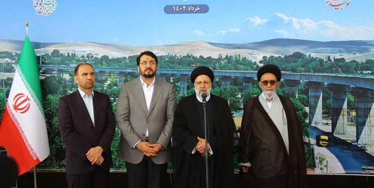 رهاورد سفر رئیس جمهور؛ از تخصیص درآمد مس سونگون برای توسعه آذربایجان تا رسیدن قطار بعد از ۲۲ سال رهاورد سفر رئیس جمهور؛ از تخصیص درآمد مس سونگون برای توسعه آذربایجان تا رسیدن قطار بعد از ۲۲ سال