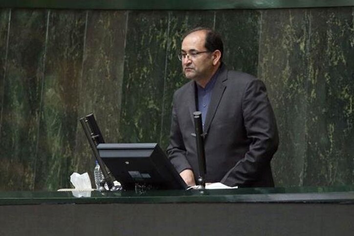 انتقاد رحیمی جهان‌آبادی از برنامه‌های «علی‌آبادی»