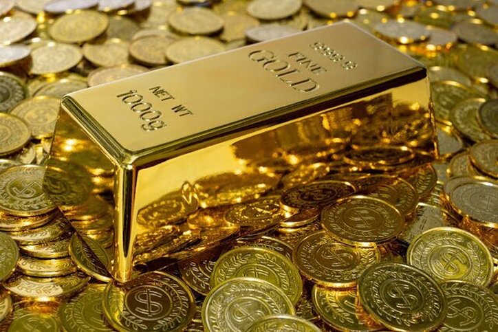 طلای جهانی با صعود دلار نزول کرد