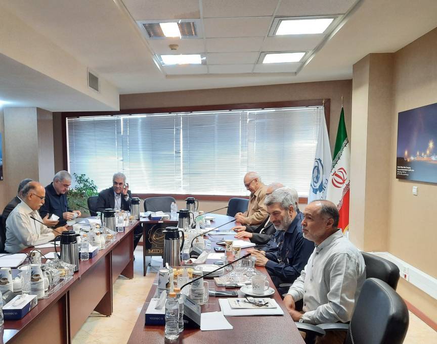با حضور دکتر پورمند دویست و پنجمین جلسه تولید هلدینگ میدکو برگزار شد