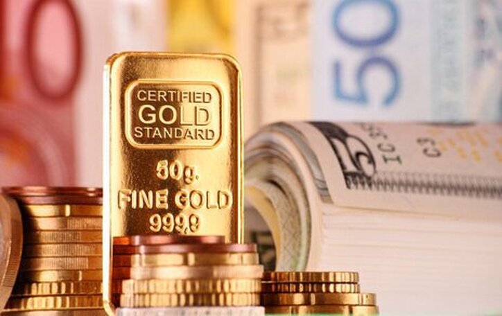 طلا بیش از ٨ درصد ریخت!