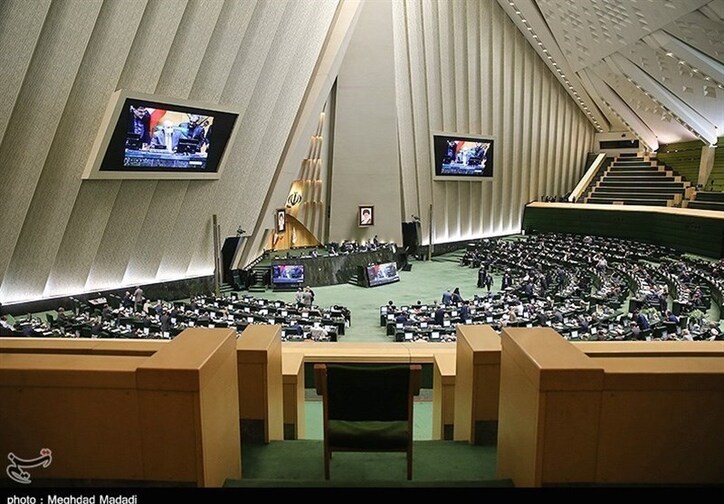 واردات خودرو‌های کارکرده و تقدیم برنامه هفتم در دستور کار مجلس