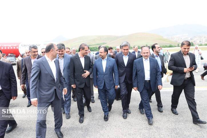 وزیر اقتصاد وارد سنندج شد