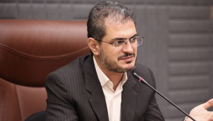 سود معادن در هر صورت باید در اختیار استان قرار گیرد