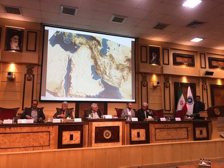 فروس ۹۰ درصد افزایش سرمایه می‌دهد
