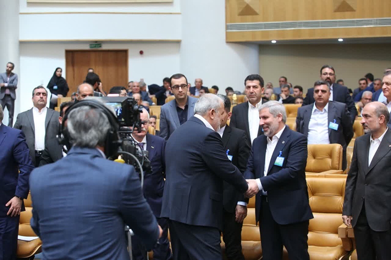 رفتار دولتمردان باید امیدآفرین باشد/ هیچ خط تولیدی نباید متوقف شود/ راهکار عبور از مشکلات اقتصادی مدیریت ظرفیتهای داخلی است/ راهکار رفع مشکلات را در دست و لبخند بیگانگان دنبال نمیکنیم/ پارکهای فناوری و دانش بنیان نقطه قدرت کشور است رفتار دولتمردان باید امیدآفرین باشد/ هیچ خط تولیدی نباید متوقف شود/ راهکار عبور از مشکلات اقتصادی مدیریت ظرفیتهای داخلی است/ راهکار رفع مشکلات را در دست و لبخند بیگانگان دنبال نمیکنیم/ پارکهای فناوری و دانش بنیان نقطه قدرت کشور است