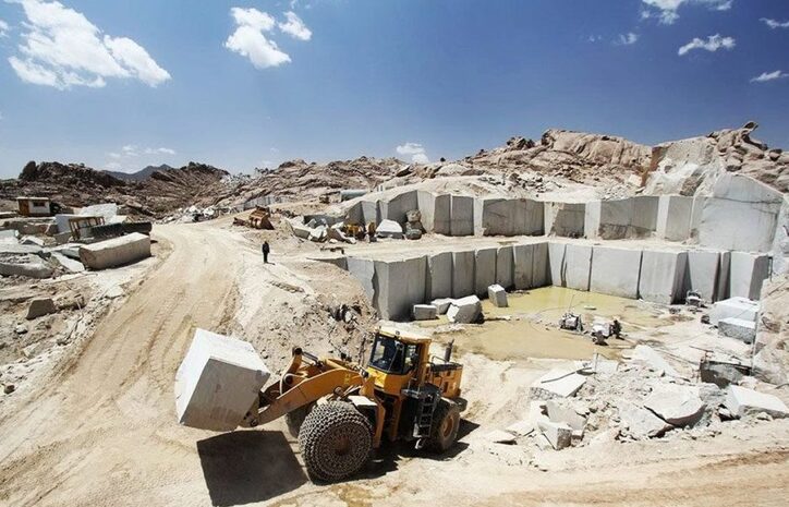 فقر تخصص در معادن اصفهان