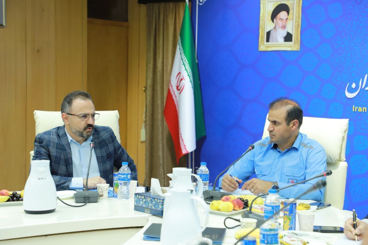 اولین جلسه هم اندیشی مدیران شرکت‌های فولادی استان خوزستان در گروه ملی صنعتی فولاد ایران برگزار شد