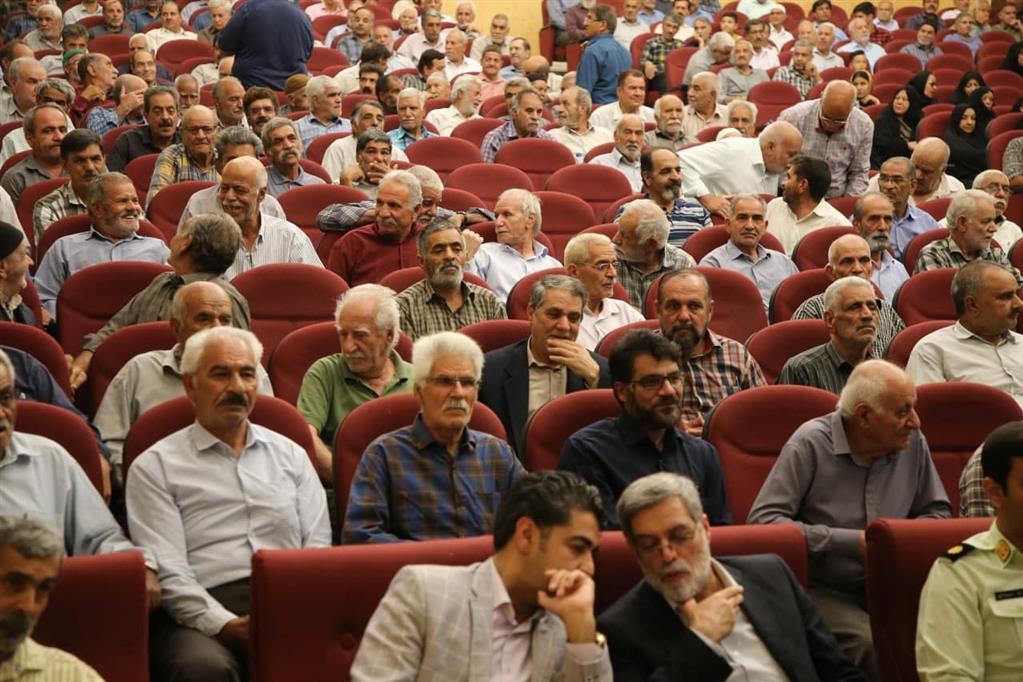 پرداخت وام ۳۰ میلیون تومانی به بازنشستگان از همین هفته/ قدردانی از تیم مدیریتی شرکت سنگ آهن پرداخت وام ۳۰ میلیون تومانی به بازنشستگان از همین هفته/ قدردانی از تیم مدیریتی شرکت سنگ آهن