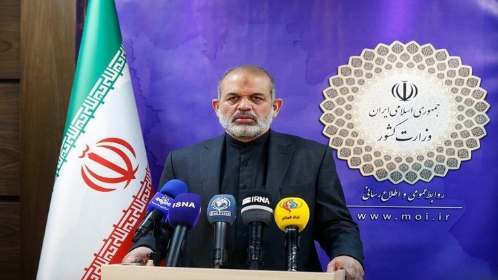بازگشت ۱۵ درصدی حقوق دولتی معادن به مناطق را پیگیری می‌کنیم/ مساله مهاجران افغانستانی سیاست‌گذاری واحد می‌خواهد