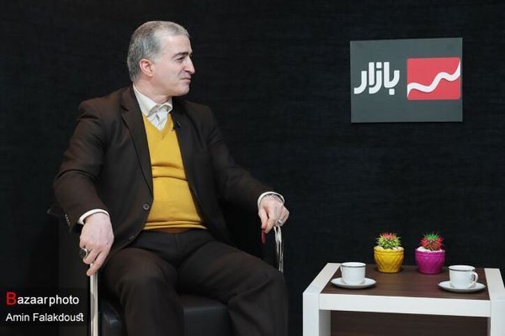 دولت و مجلس به جای دخالت با رانت خواران مقابله کند/ تصمیمات بازار فولاد بدون اتحادیه‌ها گرفته نشود