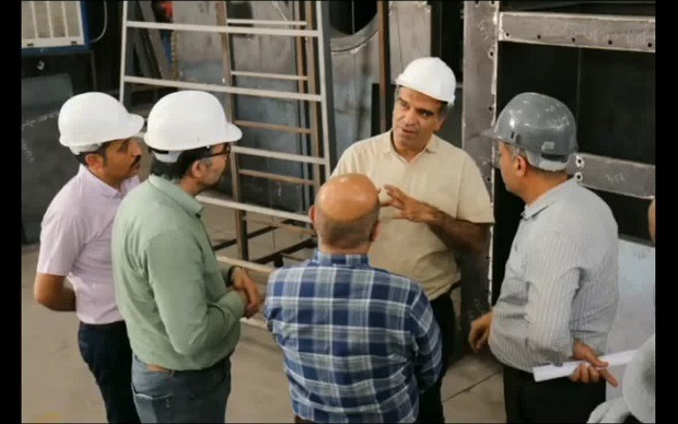 بازدید مدیران صنعتی از روند ساخت تونل حرارتی خط تولید پشم شیشه در قم بازدید مدیران صنعتی از روند ساخت تونل حرارتی خط تولید پشم شیشه در قم