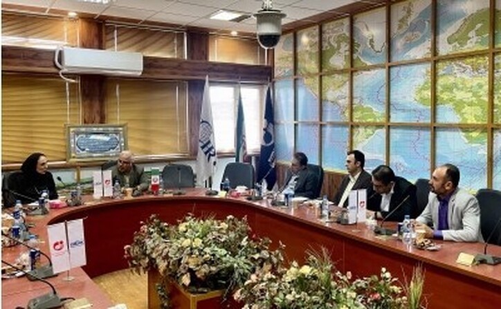 بازدید رئیس پژوهشگاه مواد و انرژی از مرکز پژوهش‌های کاربردی علوم زمین البرز