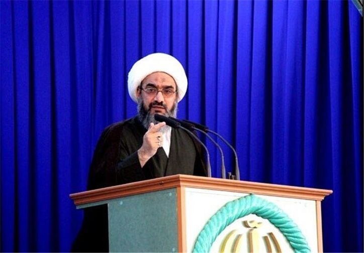 تعیین تکلیف پروژه راه‌آهن مهمترین مطالبه مردم استان بوشهر است