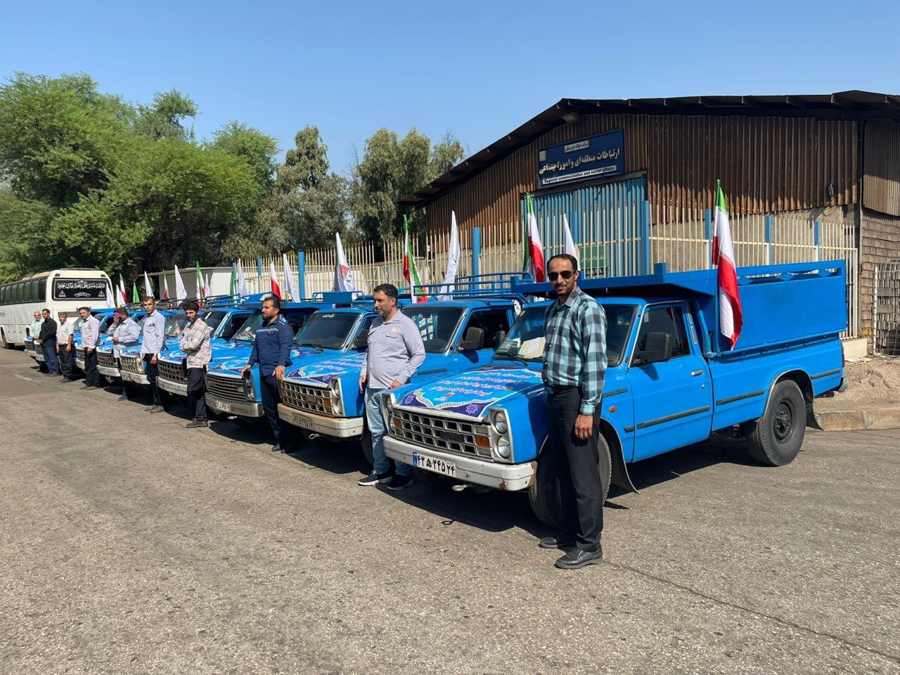 توزیع ۲۵۰۰ بسته کیف و نوشت افزار در مناطق کم برخوردار خوزستان توزیع ۲۵۰۰ بسته کیف و نوشت افزار در مناطق کم برخوردار خوزستان