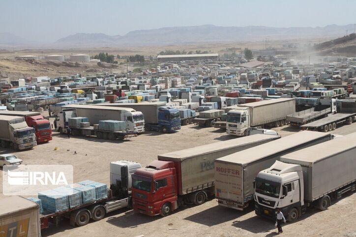 صادرات کالا از مرز رسمی پرویزخان به ۳۲۳ میلیون دلار رسید