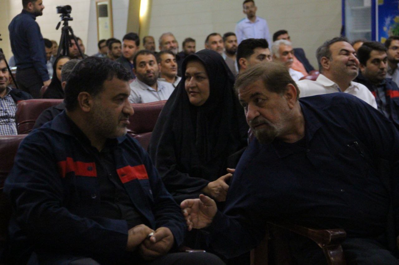 آیین بزرگداشت روز خبرنگار در شرکت فولاد اکسین برگزار شد + گزارش تصویری