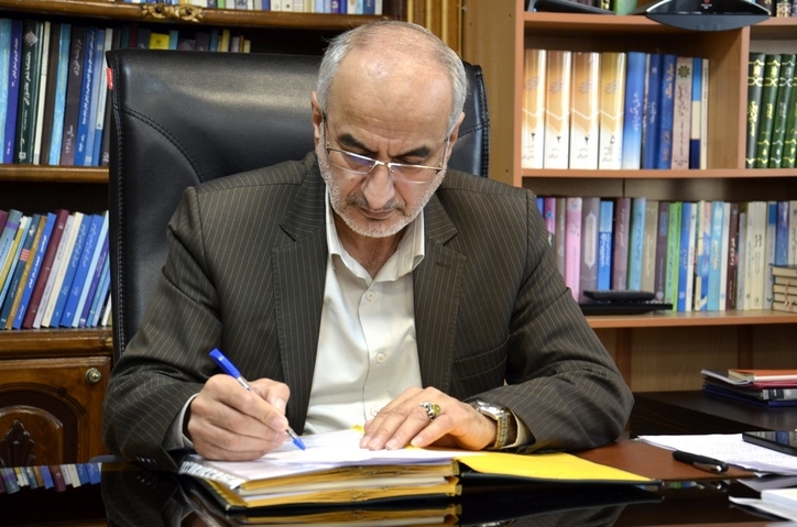 خبرنگاران همیار، دلسوز و متعصب به تولید و تجارت هستند