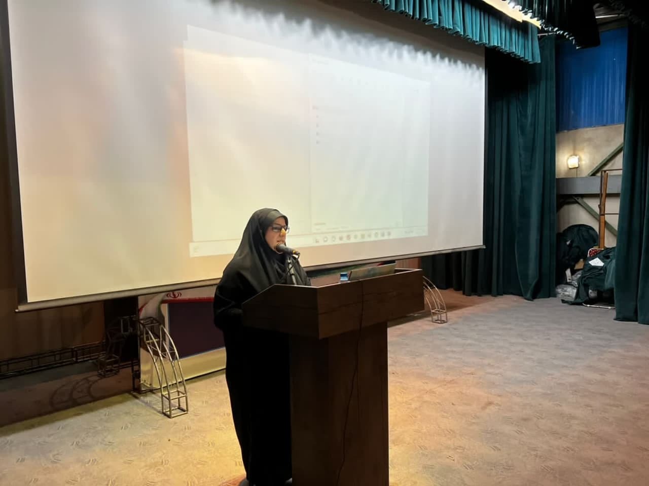 همایش علمی، تخصصی و آموزشی ارگونومی استان در فولاد اکسین برگزار شد همایش علمی، تخصصی و آموزشی ارگونومی استان در فولاد اکسین برگزار شد
