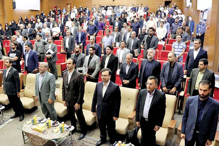اولین مدرسه حقوق ارزی آغاز به کار کرد