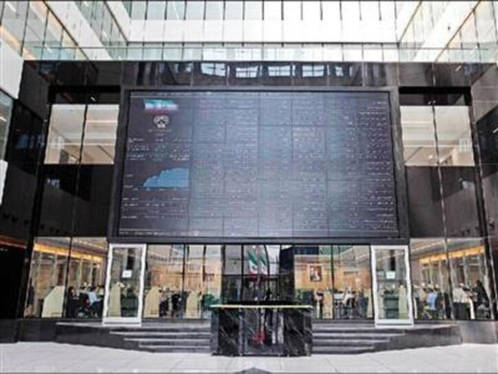 بازار سرمایه همچنان برای دولت در اولویت است
