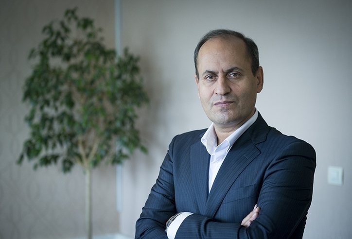 دسترسی بانک مرکزی به منابع ارزی مدیریت بازار ارز را تسهیل می‌کند