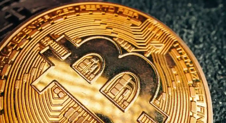 پیش بینی قیمت بیت کوین/ سناریو نزولی در پیش روی بازار؟